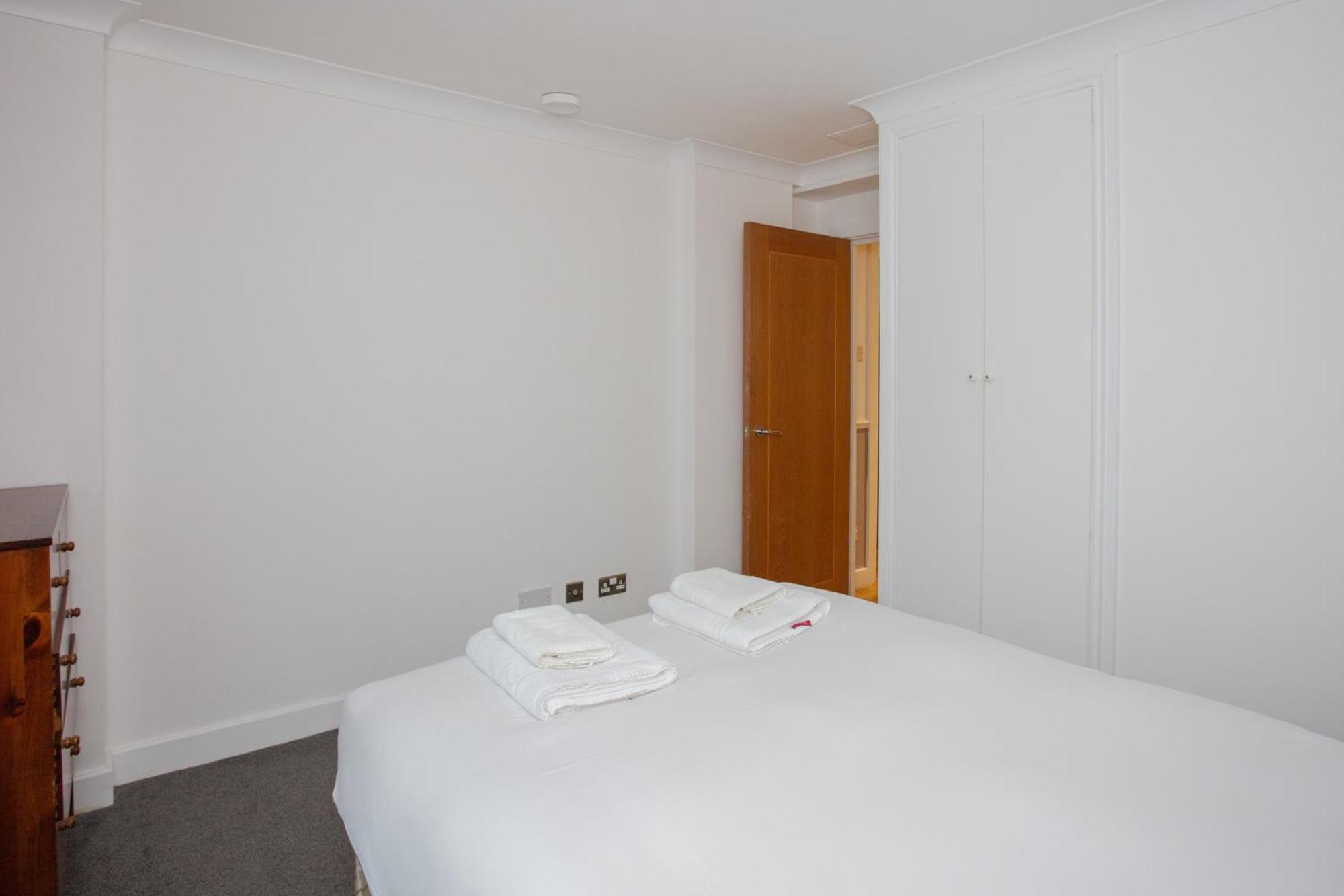 1 Bedroom Apartment On The Riverbank Near St Paul'S Londres Extérieur photo